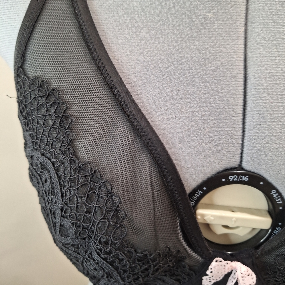 Victoria Secret Black Lace Sheer Bra Size 32DD